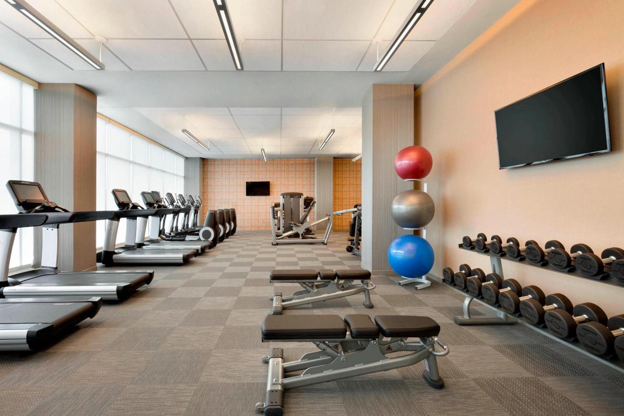 Aloft Dallas Love Field Экстерьер фото